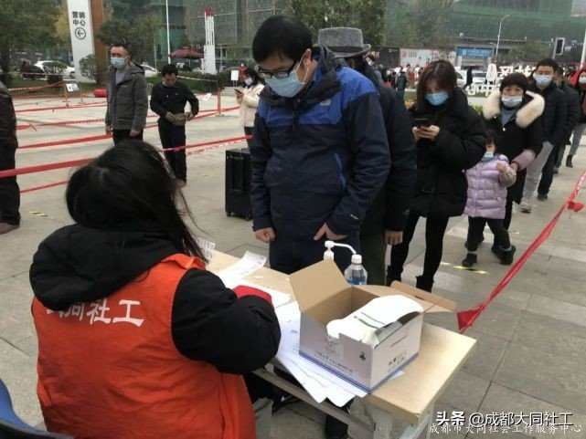 「同心向黨」防疫一線，黨員抗疫勇前行
