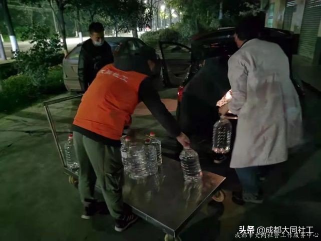 「同心向黨」防疫一線，黨員抗疫勇前行