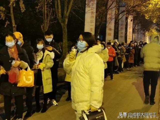 「同心向黨」防疫一線，黨員抗疫勇前行