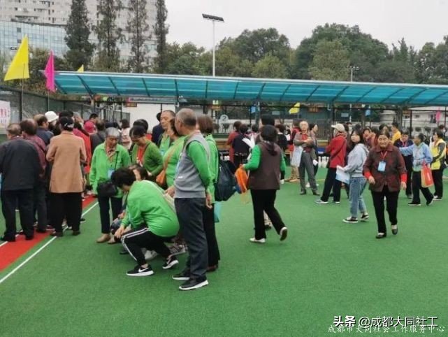 年終答卷│同享年華·康樂行，祝您安康喜樂