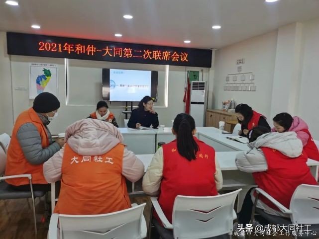 「蘇坡月報」將煩惱扔進舊背包，再出發(fā)