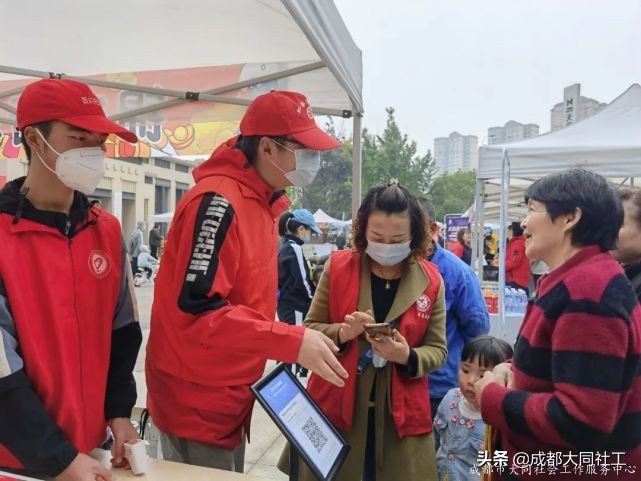 「活動(dòng)回顧」小集市，大熱鬧，書(shū)院社區(qū)“月伴集市”開(kāi)市啦
