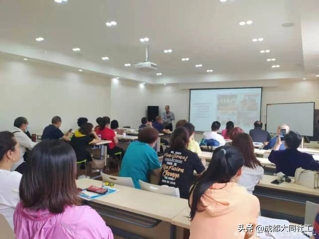 九里堤北路社區(qū)社會組織培力工坊活動圓滿結(jié)束
