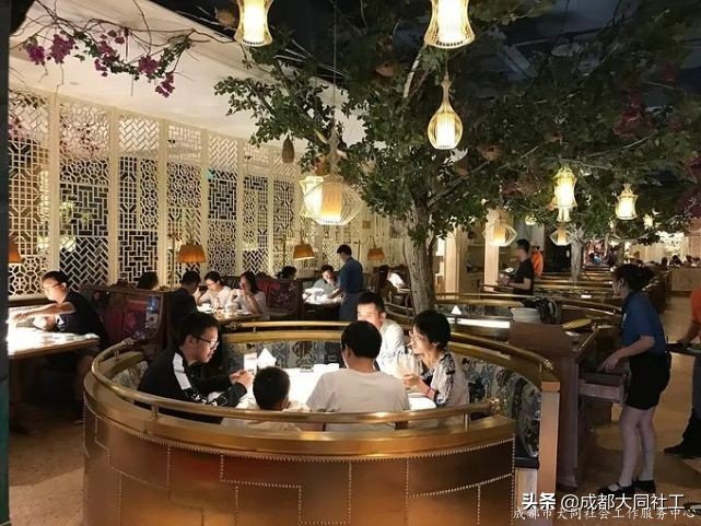 天府藝術(shù)公園片區(qū)“新科創(chuàng)、新消費(fèi)、新服務(wù)”場景營造解讀