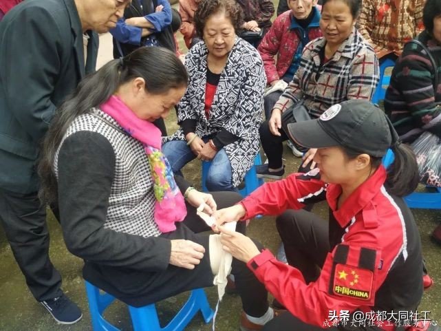 「韌性社區(qū)」九里堤北路社區(qū)交桂一巷11號(hào)院開(kāi)展應(yīng)急救護(hù)培訓(xùn)